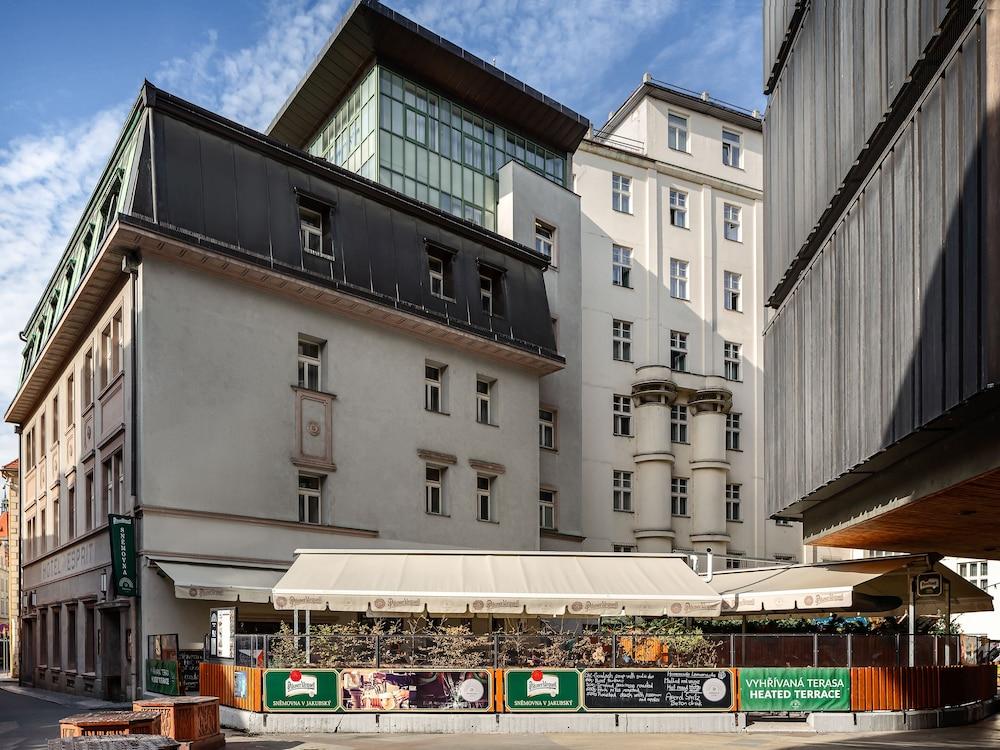 Отель Ea Royal Esprit 4*