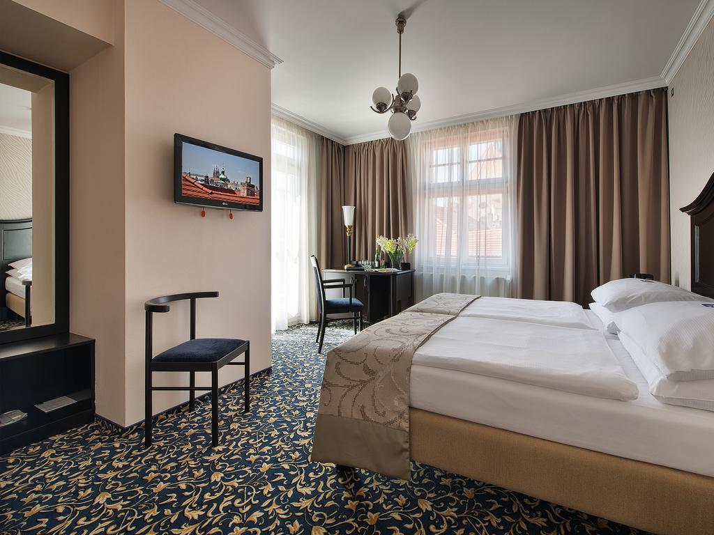Отель Ea Royal Esprit 4*